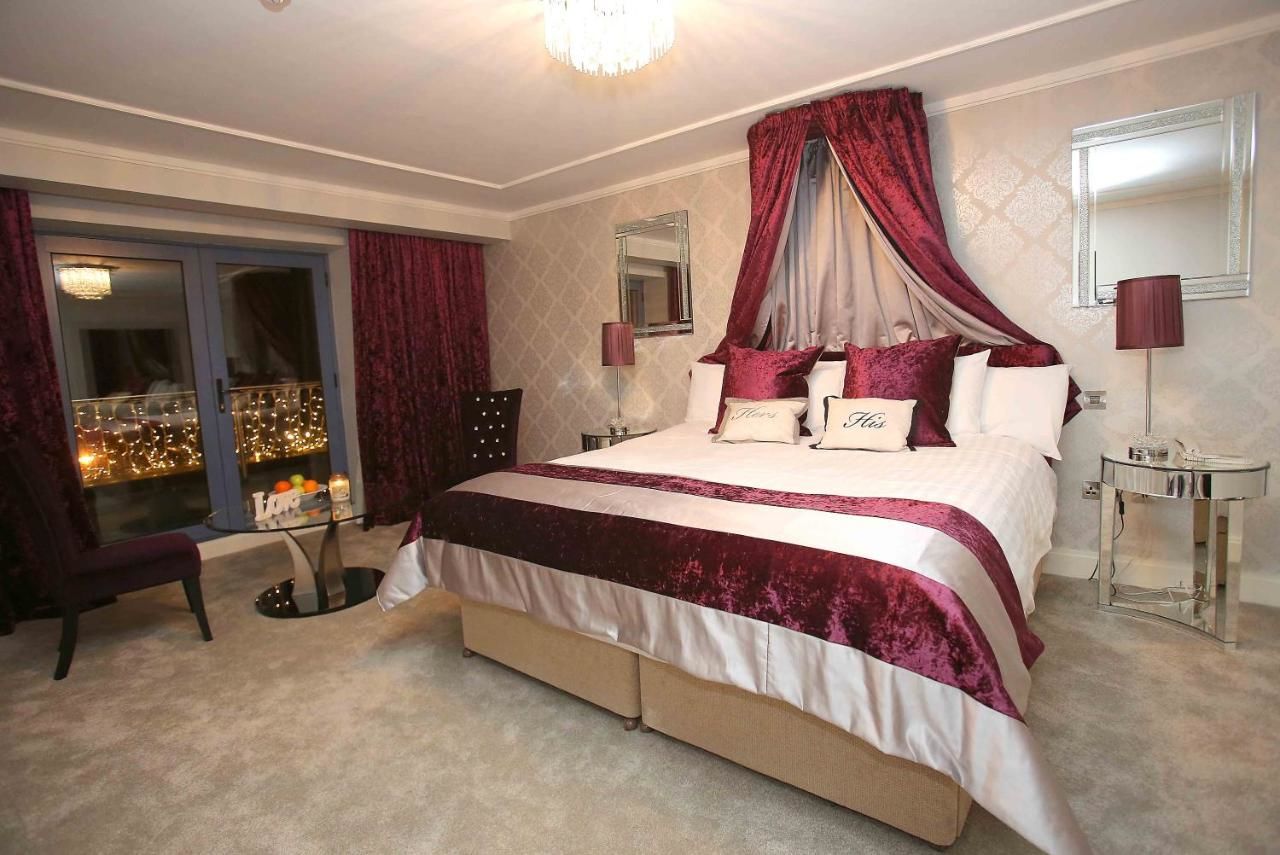 Отель Shamrock Lodge Hotel Атлон
