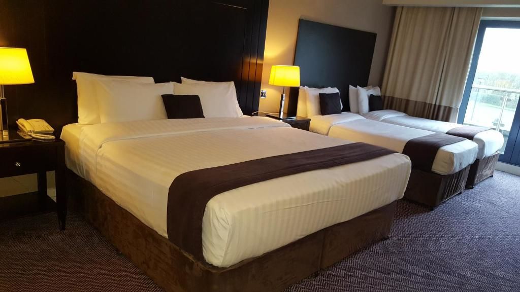 Отель Shamrock Lodge Hotel Атлон-31